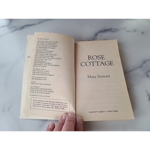 Rose Cottage by Mary Stewart (1998, Mass Market) - Picture 3 of 10